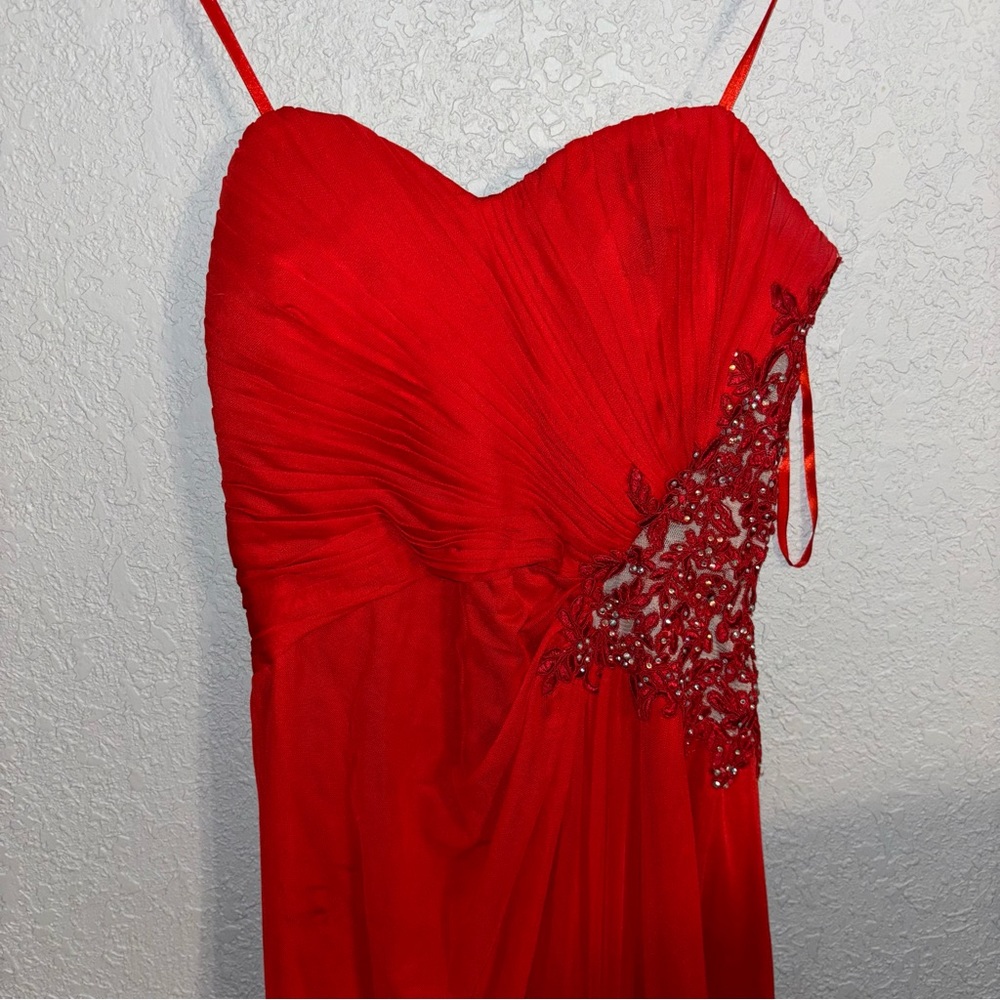 Women’s red prom dress
